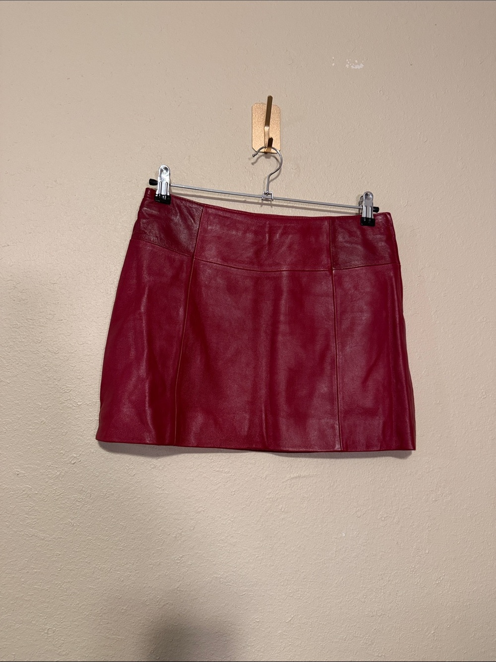 Vintage 90’s Wilson’s Leather Maxima Red Mini Skirt Size 2